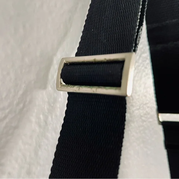 ⬇️ PRICE DROP⬇️Prada Black Nylon Crossbody Bag Adjustable strap - Picture 8 of 13